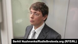 Розмір застави Дмитра Крючкова залишився незмінним: 7 мільйонів гривень – замість 346 мільйонів, про які клопотали прокурори.