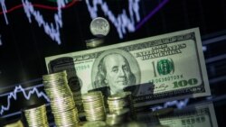 Экономическая среда: рубль и "час Х" Экономическая среда: рубль и "час Х"