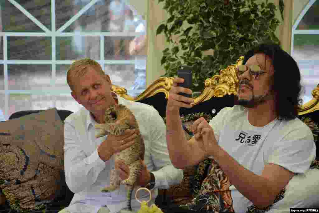 Белогорский парк львов «Тайган» посетил российский эстрадный певец Филипп Киркоров, 24 июля 2016 года