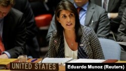 Никки Хейли