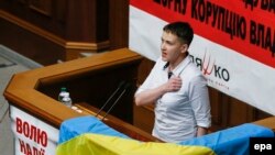 Надія Савченко у Верховній Раді, архівне фото