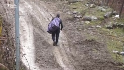 'Prezidentə çatdırın ki, yiyəsiz rayondur' - Lerikin yolsuz, işsiz kəndlərindən REPORTAJ 'Prezidentə çatdırın ki, yiyəsiz rayondur' - Lerikin yolsuz, işsiz kəndlərindən REPORTAJ