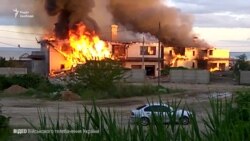 Бердянське обстріляли зі ствольної артилерії (відео) Бердянське обстріляли зі ствольної артилерії (відео)