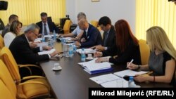Zasjedanje Komisije za provođenje referenduma o Danu Republike Srpske
