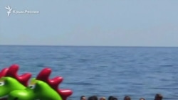 Мост открыли, но ничего не изменилось – туристы из Крыма (видео) Мост открыли, но ничего не изменилось – туристы из Крыма (видео)