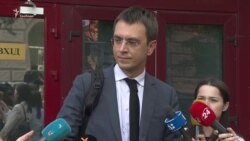 Володимир Омелян йде на допит в НАБУ Володимир Омелян йде на допит в НАБУ