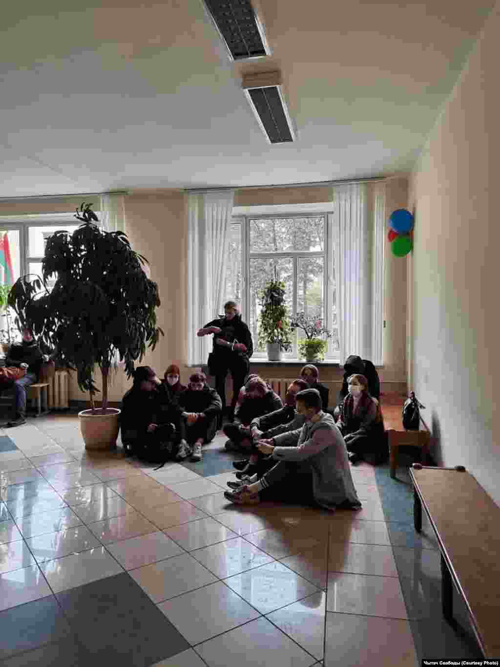 Сидячий страйк в БДТУ