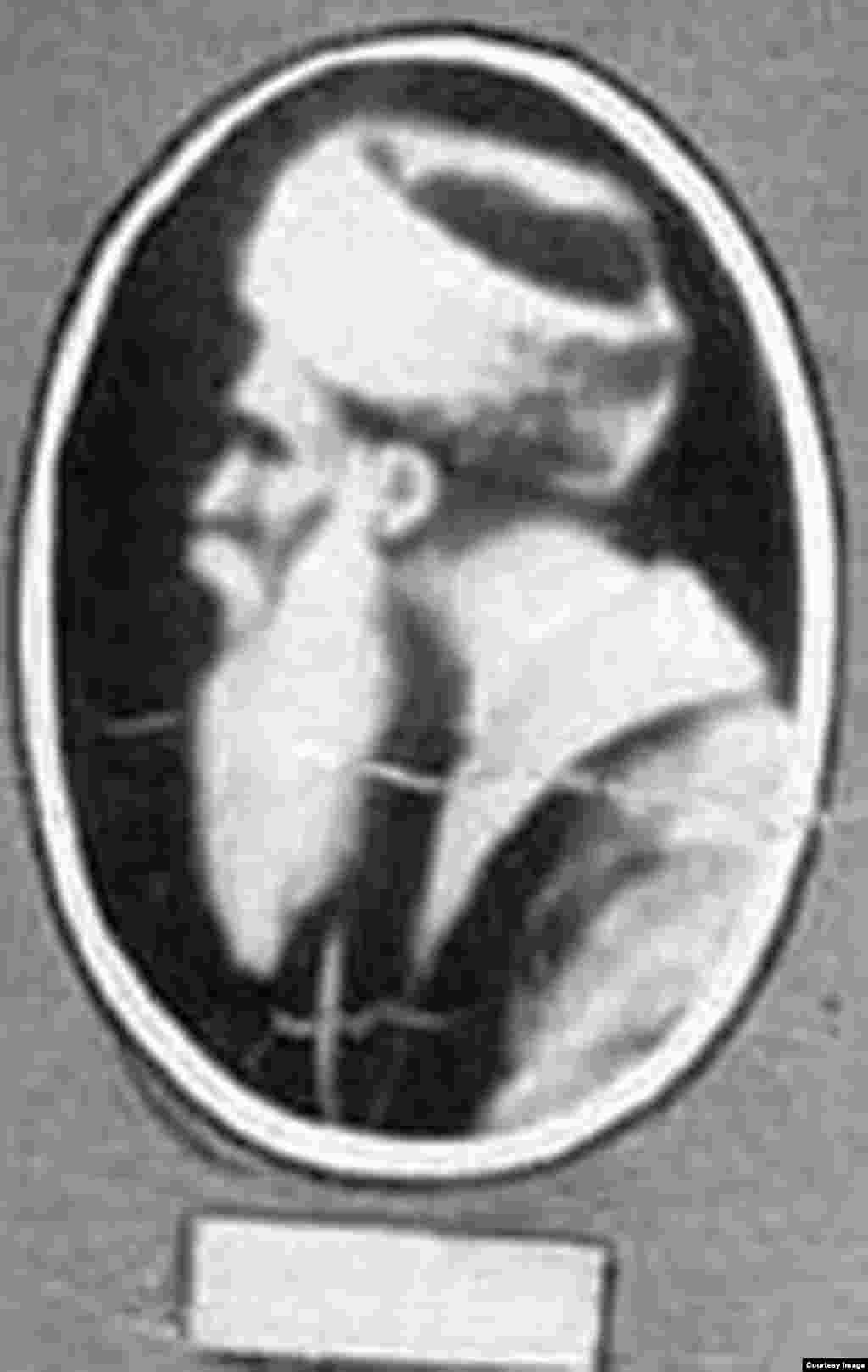 Предполагаемая фотография одного из самых известных чеченских шейхов  Кунта-хаджи Кишиева (родом из селения Илсхан-юрт)