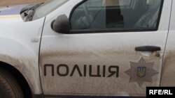 Відвідувачів кладовища евакуювали, поліцейські оточили район