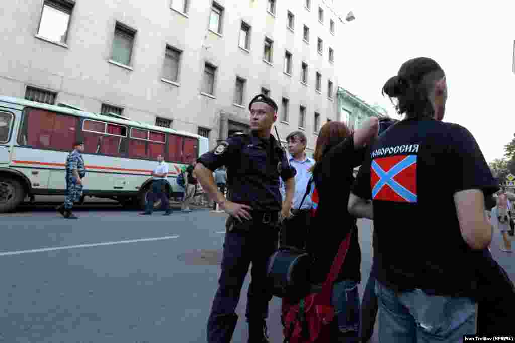 Вечер памяти и скорби. Журналисты нак называемой "Новороссии" в Москве