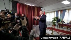 Лукашенко на виборчій дільниці, 2019 рік