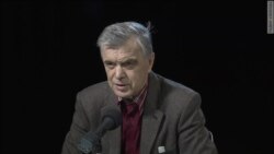 Уроки октября: версия Руслана Хасбулатова Уроки октября: версия Руслана Хасбулатова