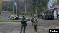 Şuşa şəhəri ətrafında Azərbaycan və Rusiya hərbçiləri, 13 noyabr 2020