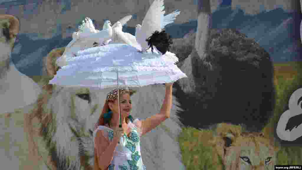 В белогорском парке львов «Тайган» прошло празднование Всемирного дня туризма, 1 октября 2017 года