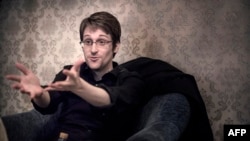 Эдвард Сноуден