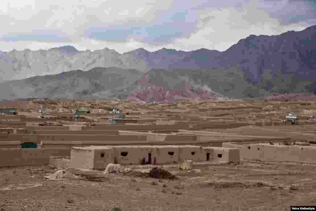 Some returnees have made makeshift dwellings on government land on the outskirts of Kabul. 