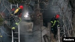 Наслідки ракетного обстрілу Києва, через який загинула щонайменше одна людина, 15 листопада 2022 року