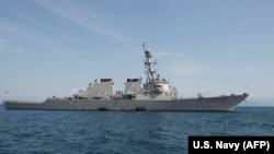 Есмінець Donald Cook біля берегів грецького острова Корфу, березень 2016-го року