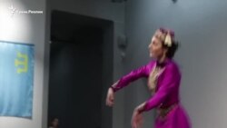 Как живут переселенцы из Крыма на материковой Украине (видео) Как живут переселенцы из Крыма на материковой Украине (видео)