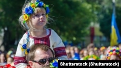 Иллюстративное фото. Во время празднования дня города в Мариуполе, 2015 года