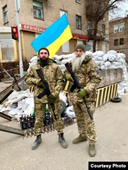 Давид и Ашер Черкасские, начало полномасштабного вторжения России в Украину. Фото из личного архива