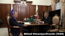 20 декабря 2017. Президент РФ Владимир Путин и президент Татарстана Рустам Минниханов во время встречи в Кремле