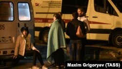 Родственники пострадавших от нападения в Керчи, 17 октября 2018 год