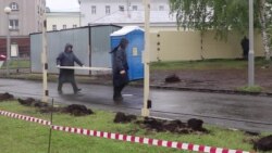 Екатеринбург: стройку приостановили, забор снесли (видео) Екатеринбург: стройку приостановили, забор снесли (видео)