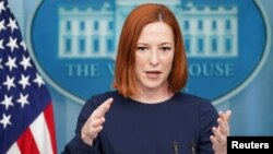 Вашингтон мусить зважити всі чинники, розглядаючи можливе ухвалення додаткових кроків, пояснила Джен Псакі