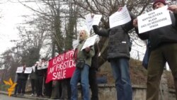 Šetnjom protiv rehabilitacije Nedića Šetnjom protiv rehabilitacije Nedića