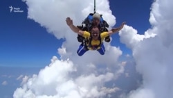 Звільнитися від травм війни: дельфінотерапія, пригоди і мистецтво Звільнитися від травм війни: дельфінотерапія, пригоди і мистецтво