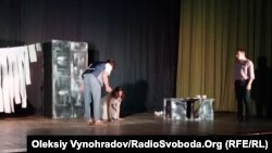 Спектакль «Гупьошка» в Северодонецке