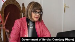 "Svojom hrabrošću, pokrenula je lavinu", poruka ministarke kulture Maje Gojković glumici Mileni Radulović.