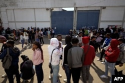 Мігранти чекають на оформлення документів, штат Мексика, 2025 рік