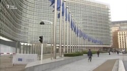 Громадянство Кіпру дає можливість комфортно витрачати накрадені в Україні гроші – експерт (Відео) Громадянство Кіпру дає можливість комфортно витрачати накрадені в Україні гроші – експерт (Відео)