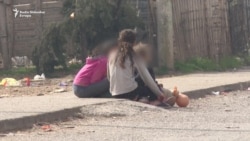 Djecu prisiljavaju na brakove Djecu prisiljavaju na brakove