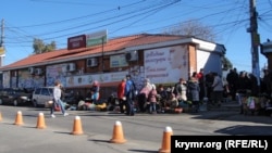 Центральный рынок Симферополя, ноябрь 2015 год