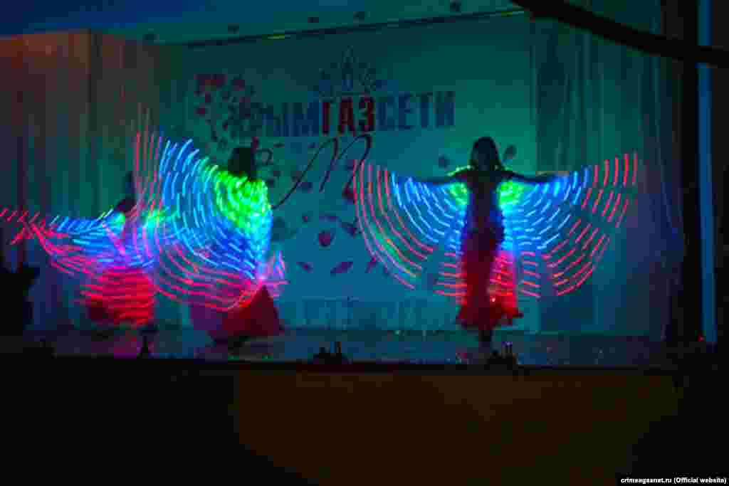 Лучше танцев на этом конкурсе только «светящиеся танцы»