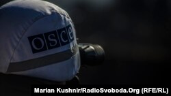 Представник української делегації в Тристоронній контактній групі Сергій Гармаш заявив, що в Горлівці «фактично захопили в заручники співробітників СММ ОБСЄ»