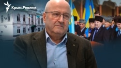 Как в аннексированном Крыму Меджлис восемь месяцев удерживал на своем здании украинский флаг (видео) Как в аннексированном Крыму Меджлис восемь месяцев удерживал на своем здании украинский флаг (видео)