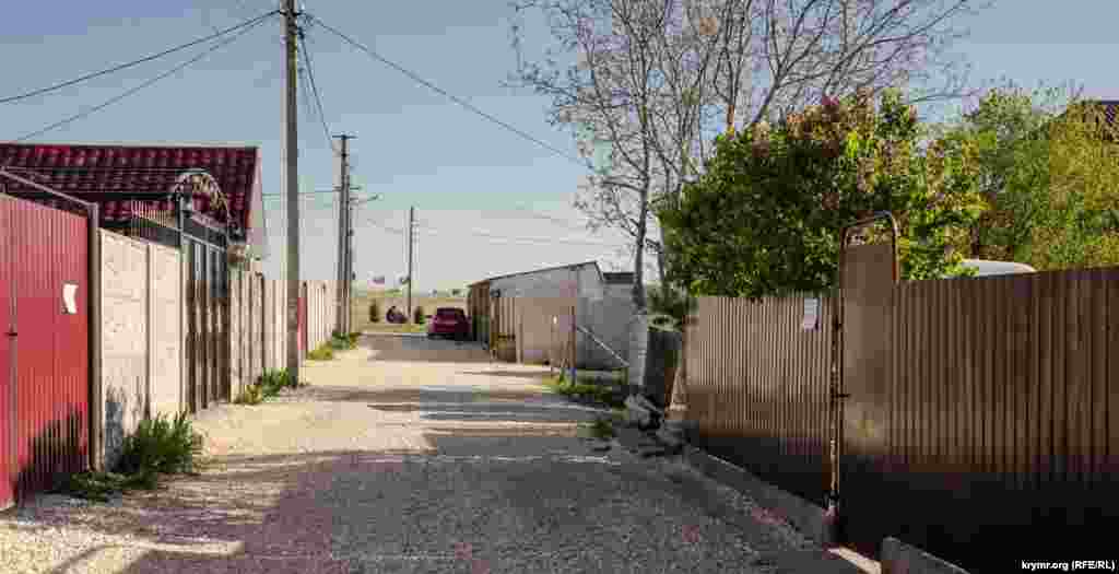 Улица, где живут «домашние пикетчики»