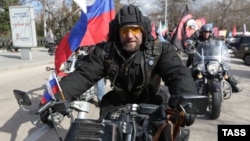 Лидер "Ночных волков" Александр Залдостанов ("Хирург")