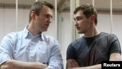 Братья Навальные