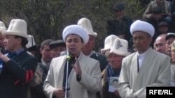 Бишкек, апрель 2010 г.