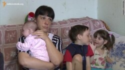 Українські біженці їдуть з Росії Українські біженці їдуть з Росії