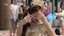 Перфоманс на Хрещатику проти торгівлі людьми (відео) Перфоманс на Хрещатику проти торгівлі людьми (відео)