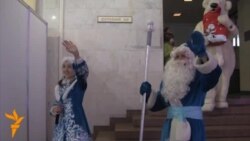 Благодійна ялинка для дітей-сиріт у Києві Благодійна ялинка для дітей-сиріт у Києві