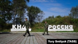 Представників посольства Росії допустили до затриманих членів екіпажу 24 липня