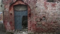 په کالو خان کې د جومات او درمسال دېوال شریک دی په کالو خان کې د جومات او درمسال دېوال شریک دی