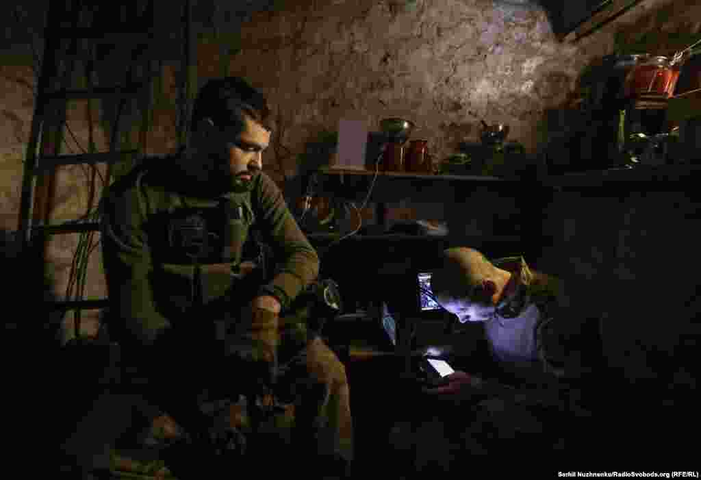 Аеророзвідники на позивні «Музикант» і «Лавро» – на нічній варті